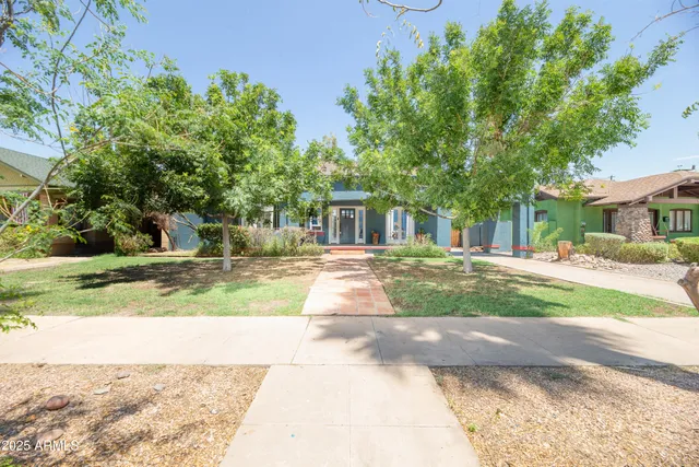 $825,000 | 530 West Willetta Street, Phoenix, AZ 85003