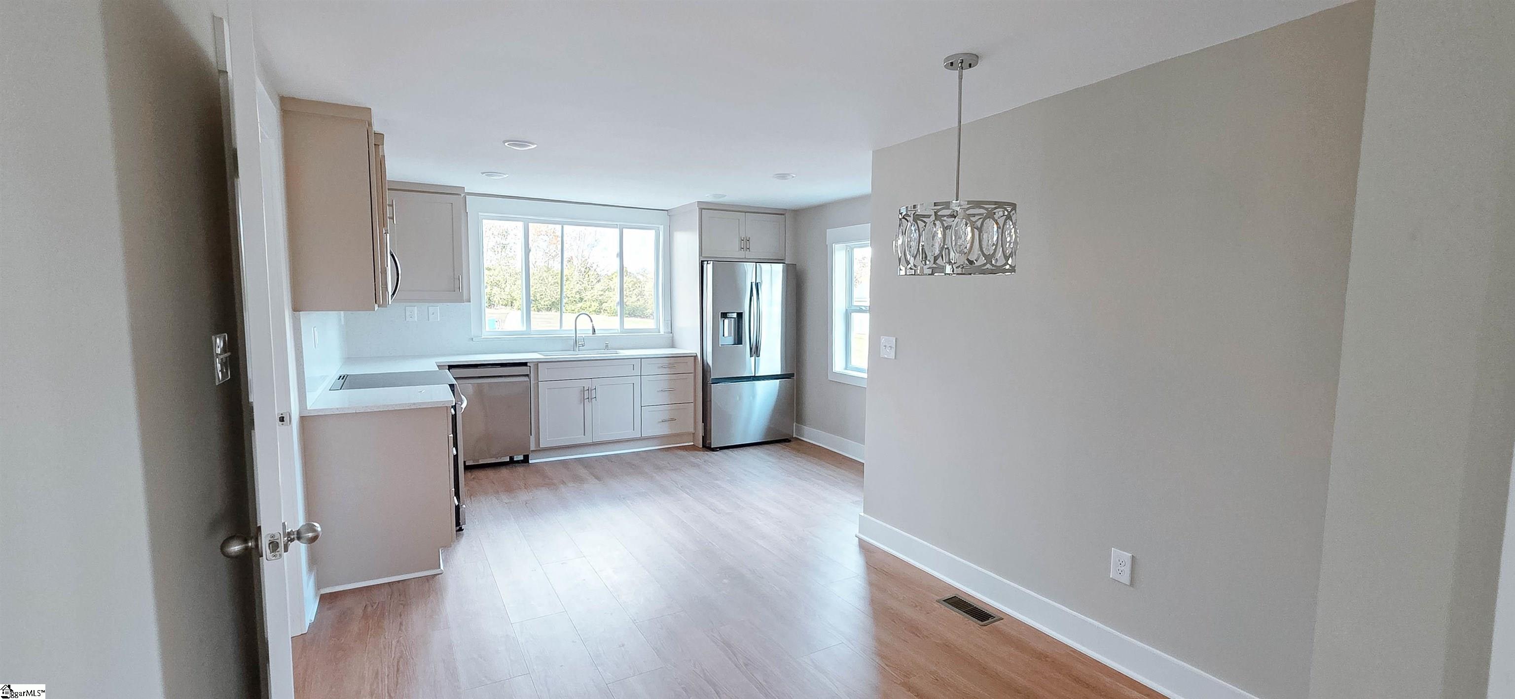 19 Holcombe Road Piedmont, SC 29673 - Photo 17 of 49