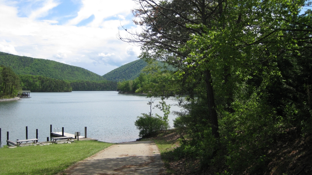 113 Thunder Ridge Road Huddleston, VA 24104 - Photo 4 of 4 boat dock