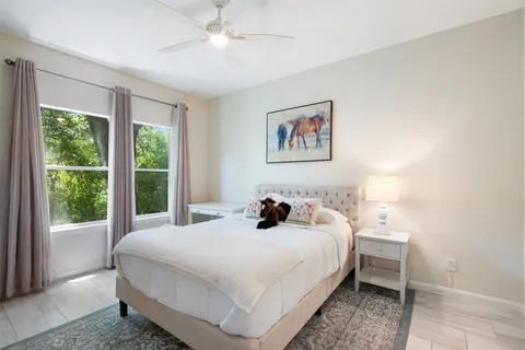 $699,000 | 5507 Oakwood Cove, Unit A2, Austin, TX 78731