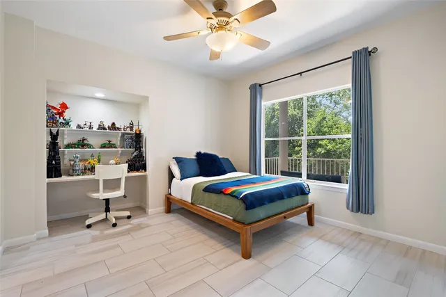 $699,000 | 5507 Oakwood Cove, Unit A2, Austin, TX 78731