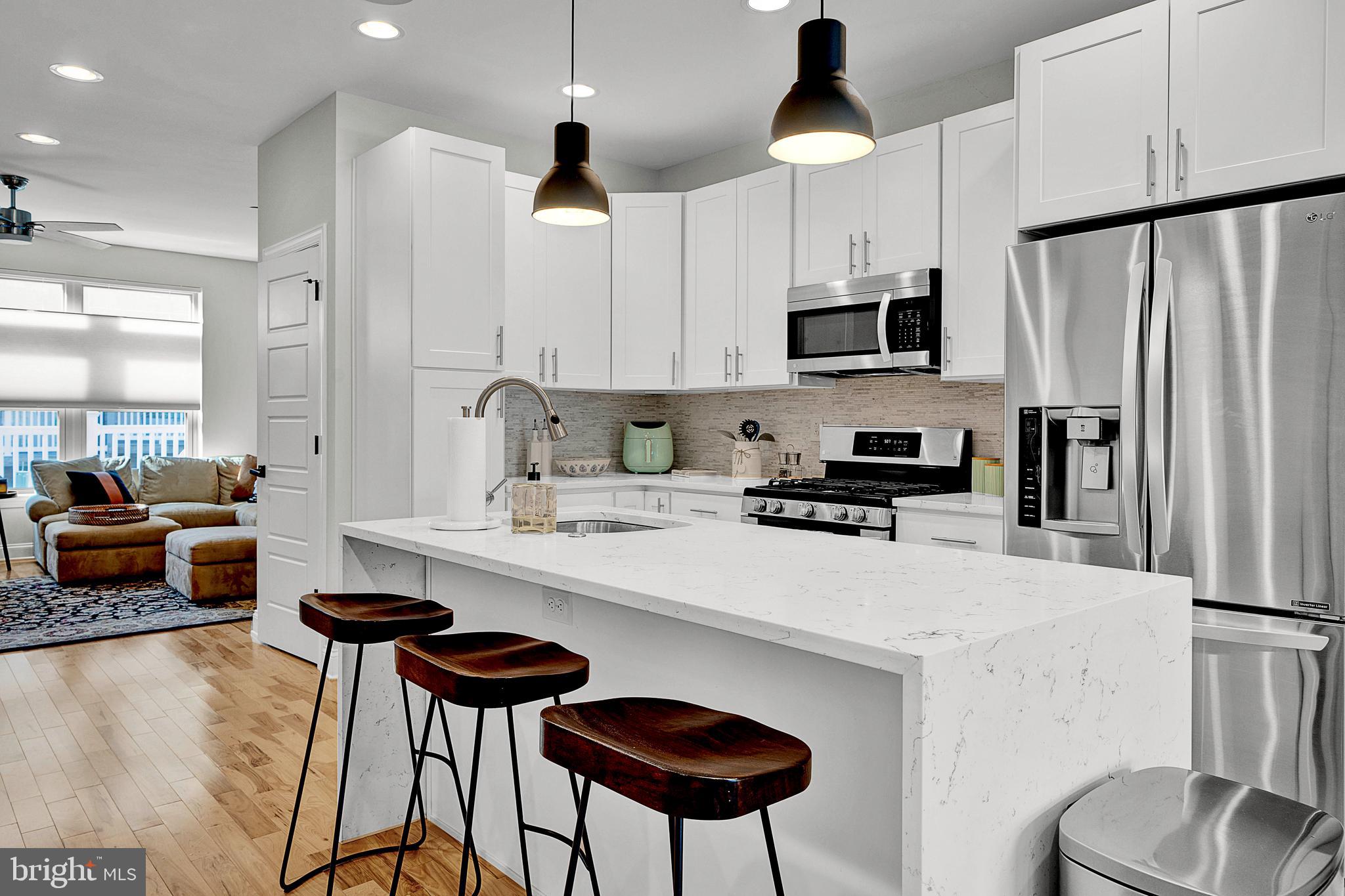 152 Carson Street Philadelphia, PA 19127 - Photo 19 of 114