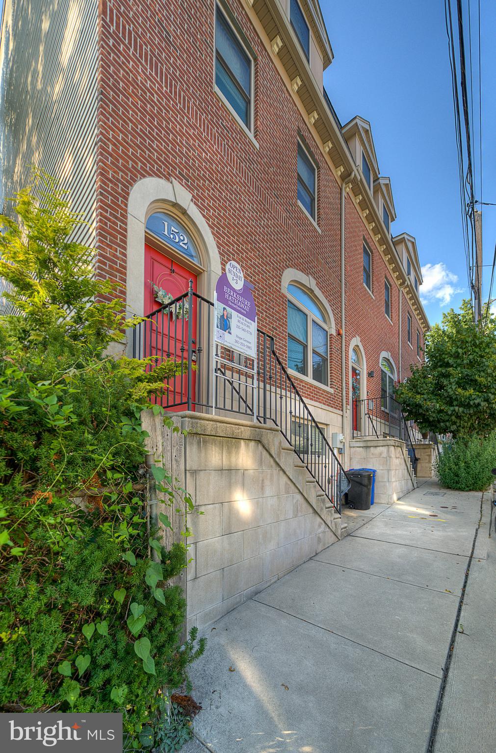 152 Carson Street Philadelphia, PA 19127 - Photo 9 of 114