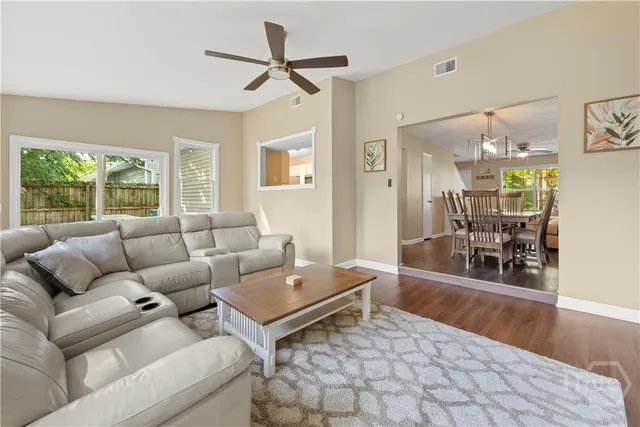 $405,000 | 310 Mapmaker Lane, Savannah, GA 31410