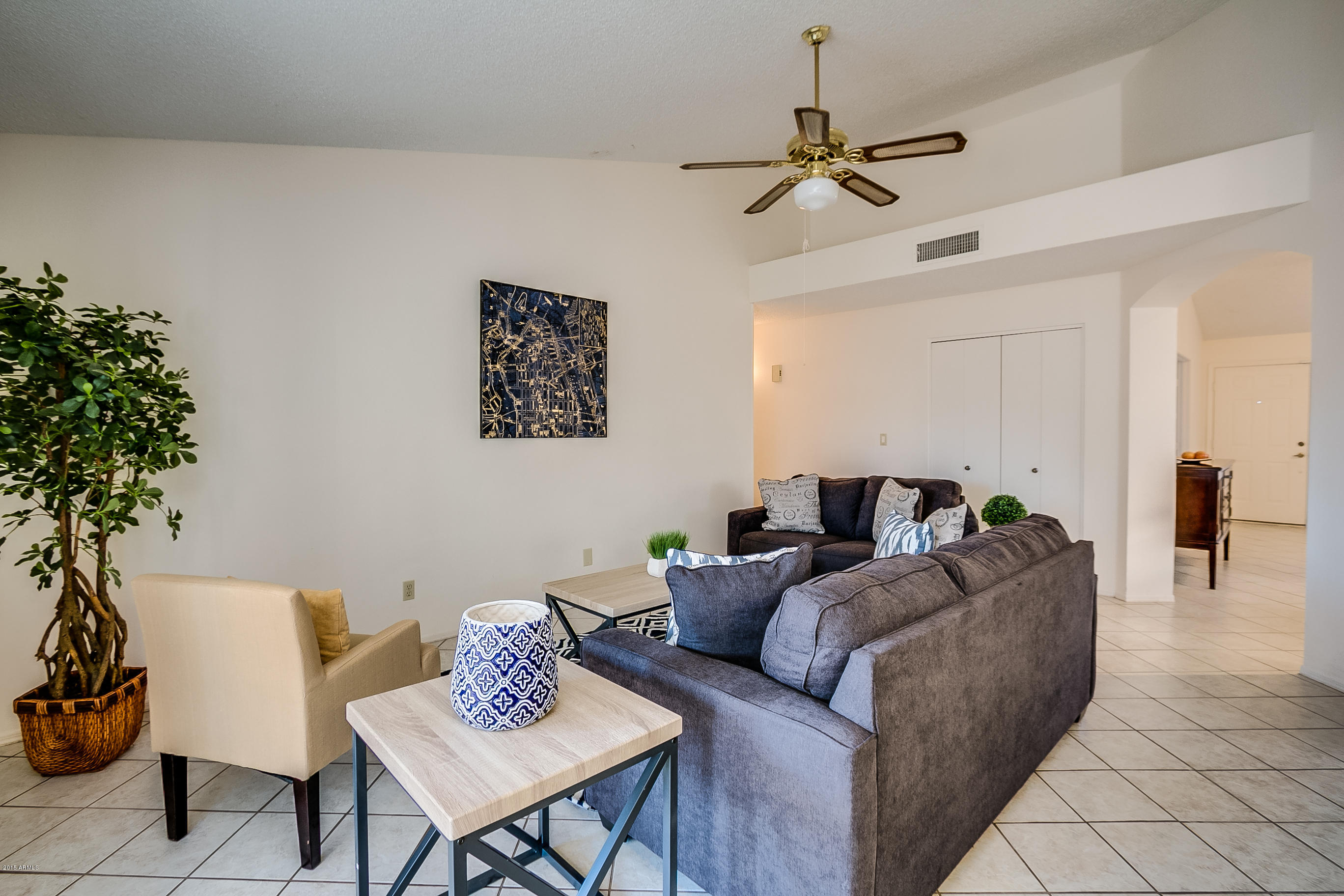2715 East Rockledge Road Phoenix, AZ 85048 - Photo 11 of 39 Rockledge-017