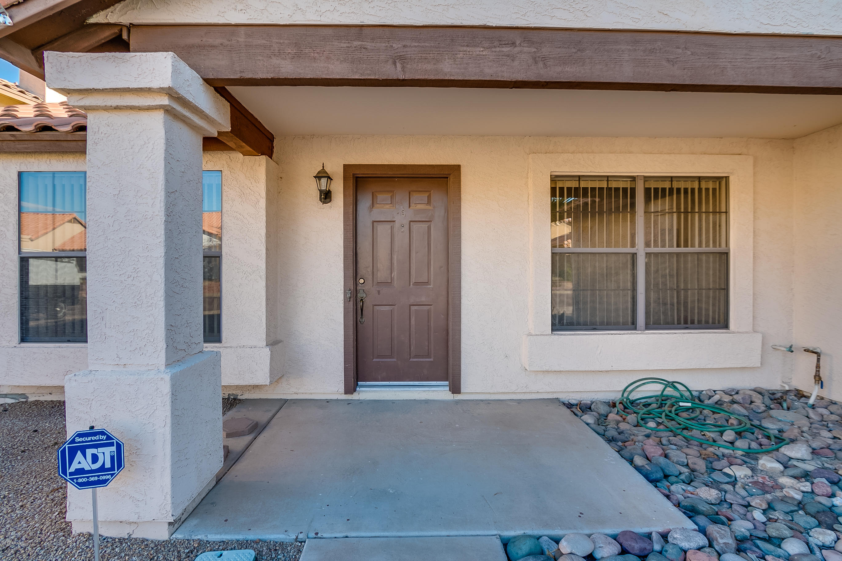 2715 East Rockledge Road Phoenix, AZ 85048 - Photo 4 of 39 Rockledge-004
