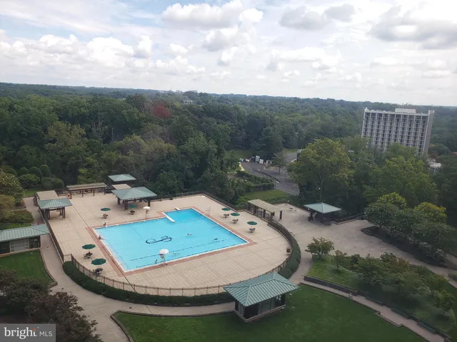 $1,600 | 5225 Pooks Hill Road, Unit 1014S, Bethesda, MD 20814