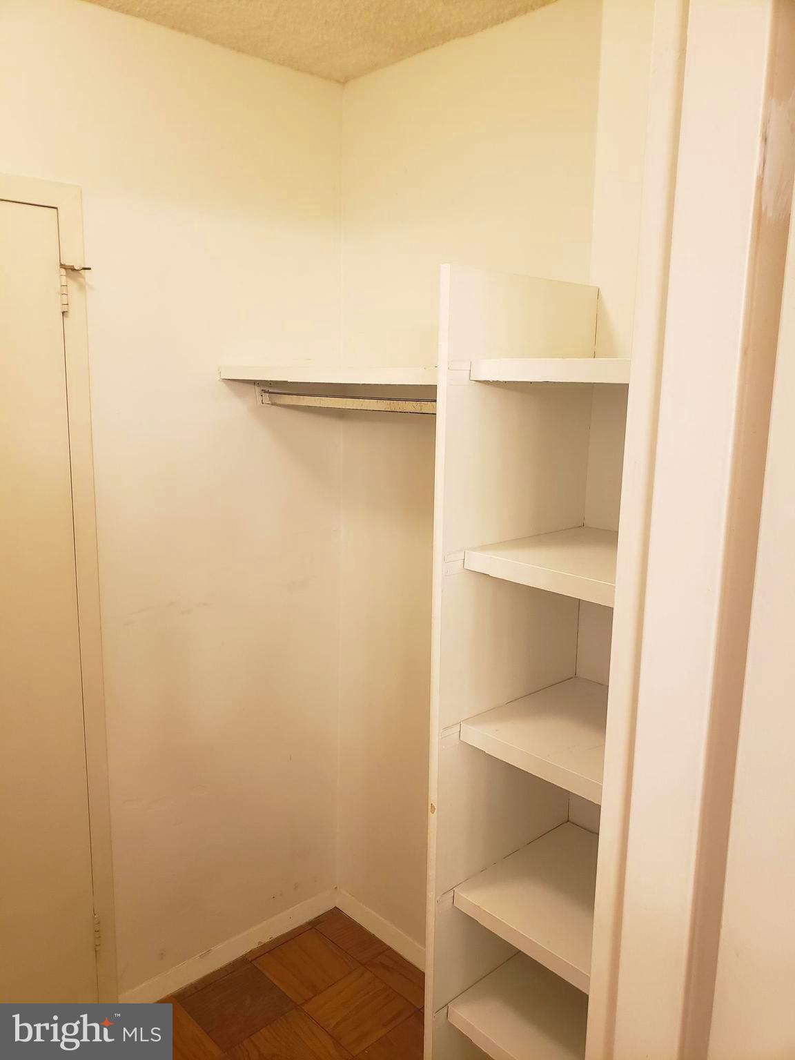 5225 Pooks Hill Road, Unit 1014S Bethesda, MD 20814 - Photo 6 of 14 Walk-through closet