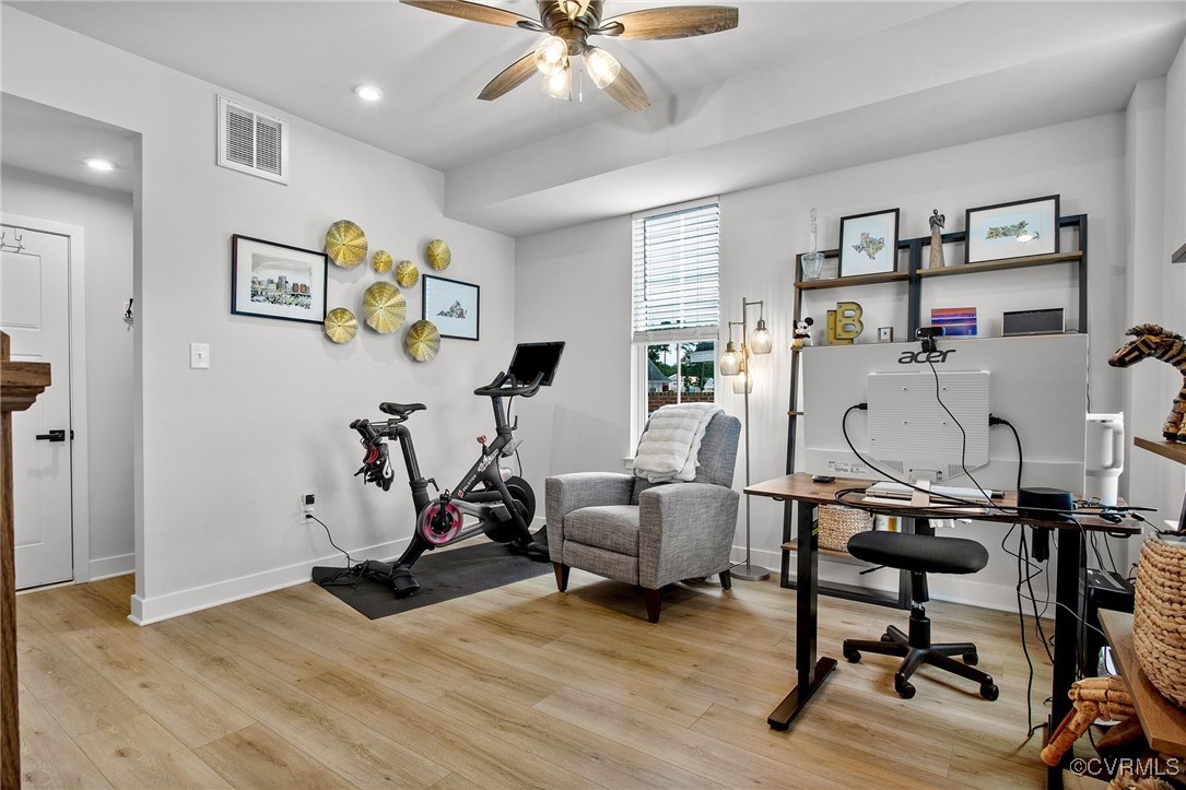1321 Ewing Pk Loop Midlothian, VA 23113 - Photo 6 of 30 a view of a livingroom with furniture and a workspace