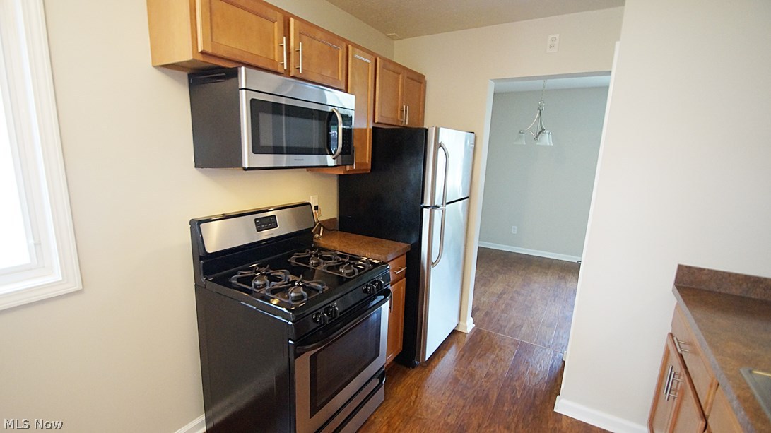 30309 Vineyard Road Willowick, OH 44095 - Photo 12 of 13
