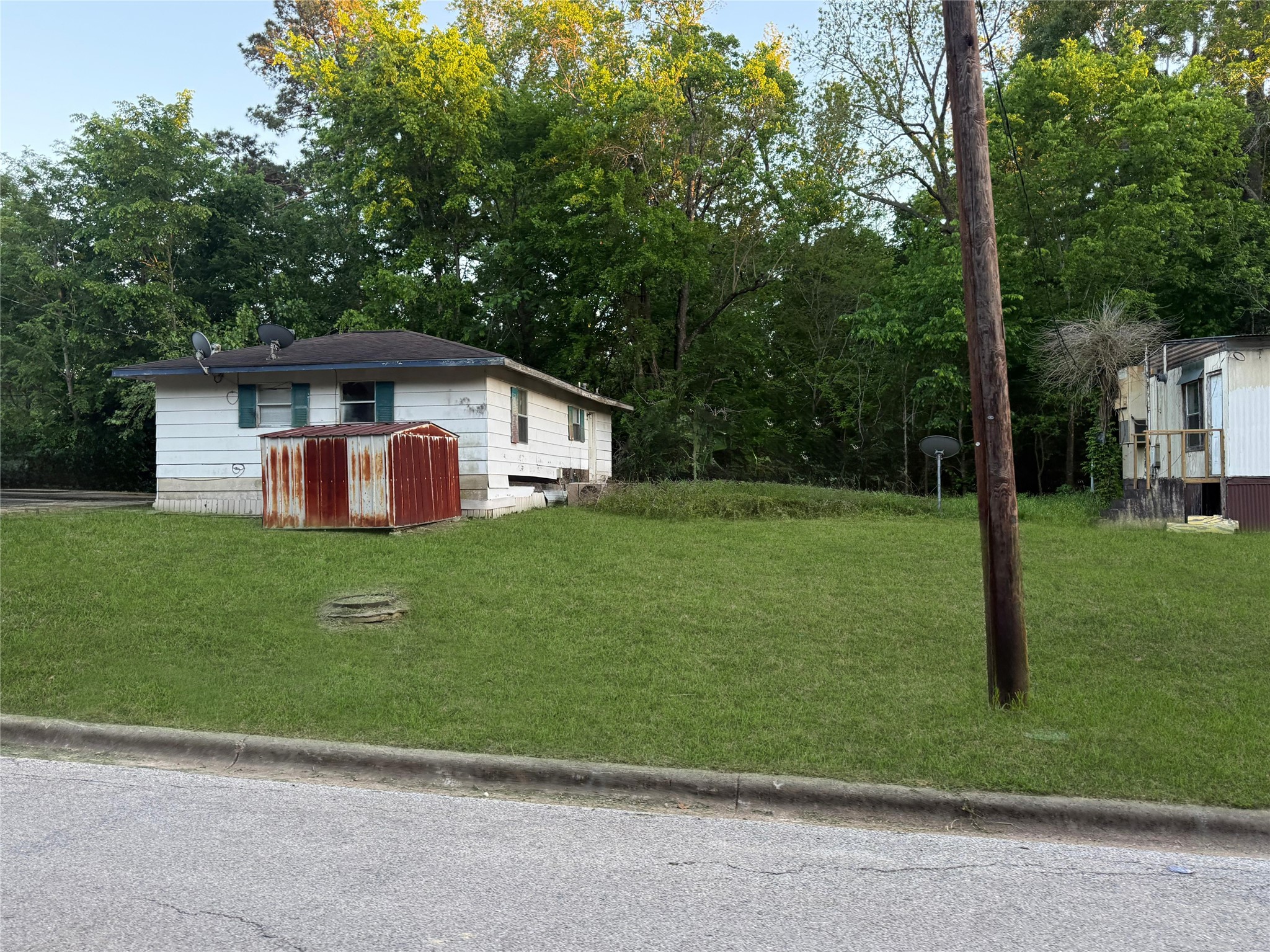 1201 El Road Huntsville, TX 77320 - Photo 5 of 7