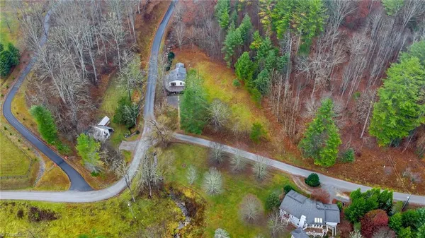 $349,900 | 7 Legra Road, Grassy Creek, NC 28631