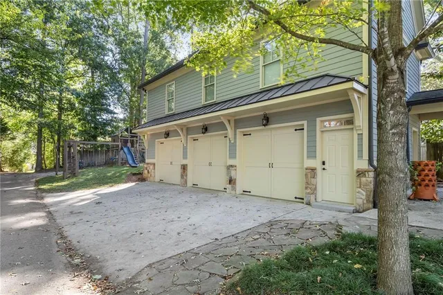 $1,769,000 | 2643 Caldwell Road Northeast, Atlanta, GA 30319