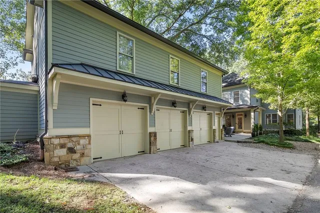 $1,769,000 | 2643 Caldwell Road Northeast, Atlanta, GA 30319