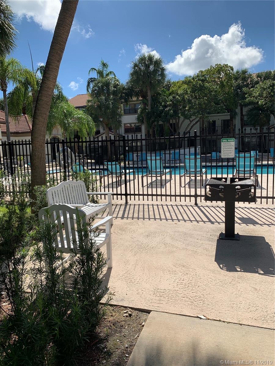 560 South Park Road, Unit 227 Hollywood, FL 33021 - Photo 19 of 29