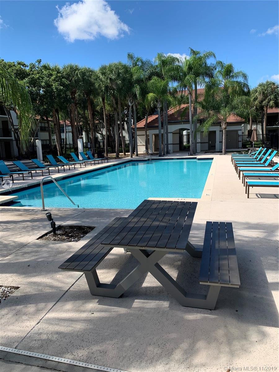 560 South Park Road, Unit 227 Hollywood, FL 33021 - Photo 26 of 29