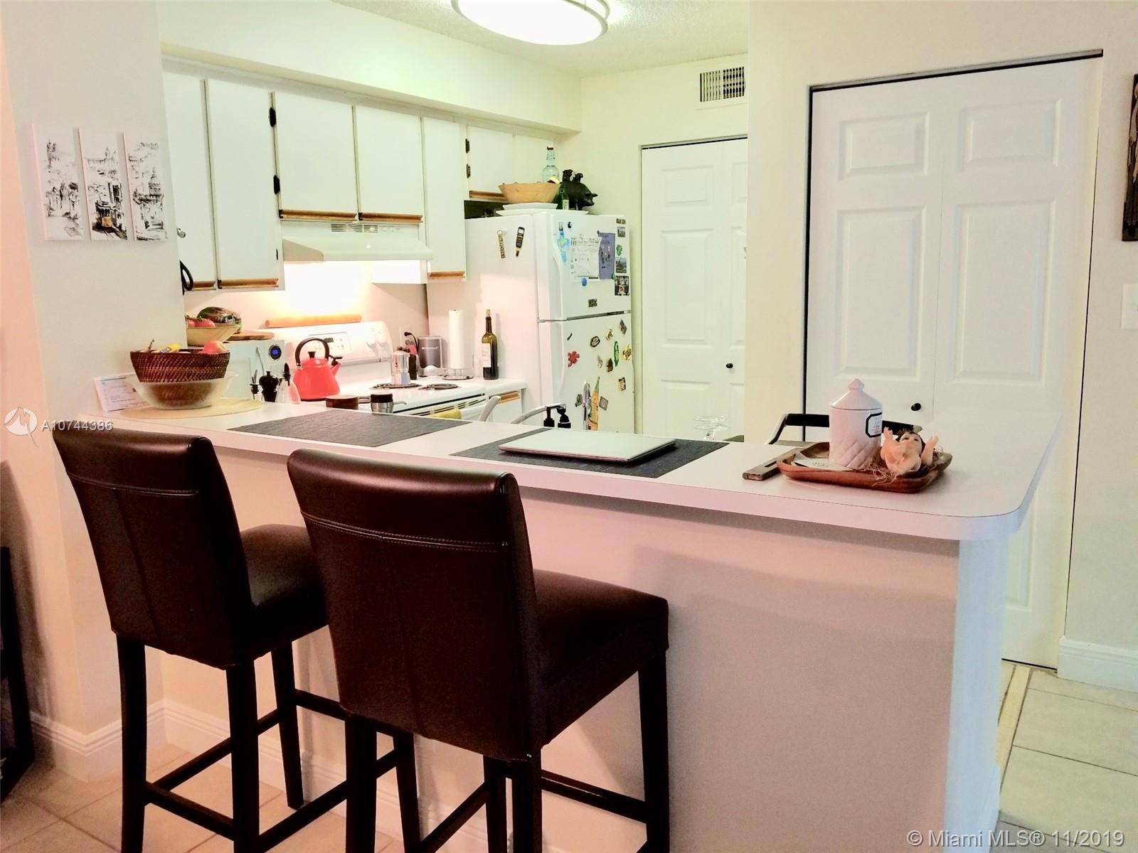 560 South Park Road, Unit 227 Hollywood, FL 33021 - Photo 6 of 29