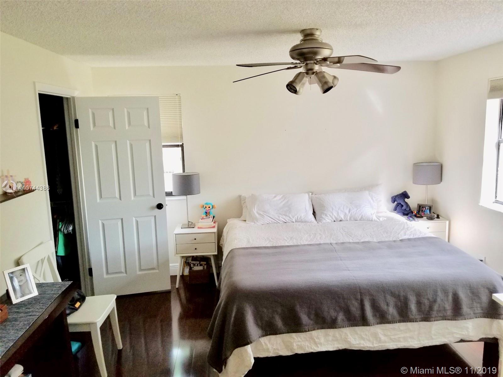 560 South Park Road, Unit 227 Hollywood, FL 33021 - Photo 7 of 29
