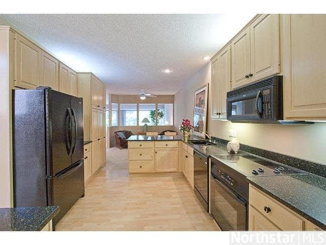 11814 Bren Road Minnetonka, MN 55343 - Photo 8 of 18