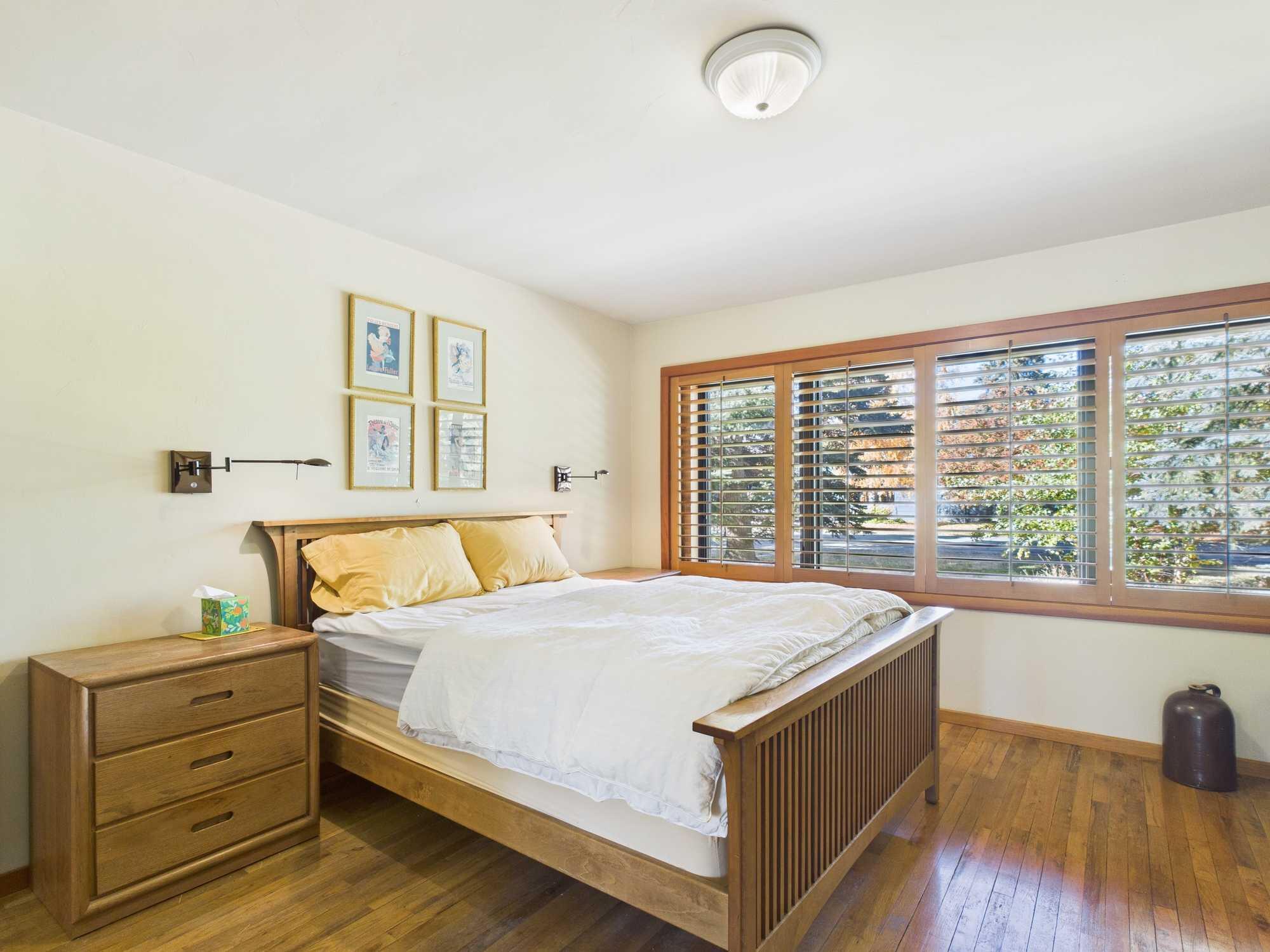 320 Pine Street Hailey, ID 83333 - Photo 11 of 25 Bedroom