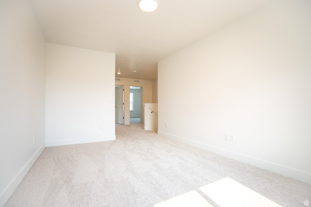 1102 1060 West Salem, UT 84653 - Photo 6 of 15 Family room/loft area