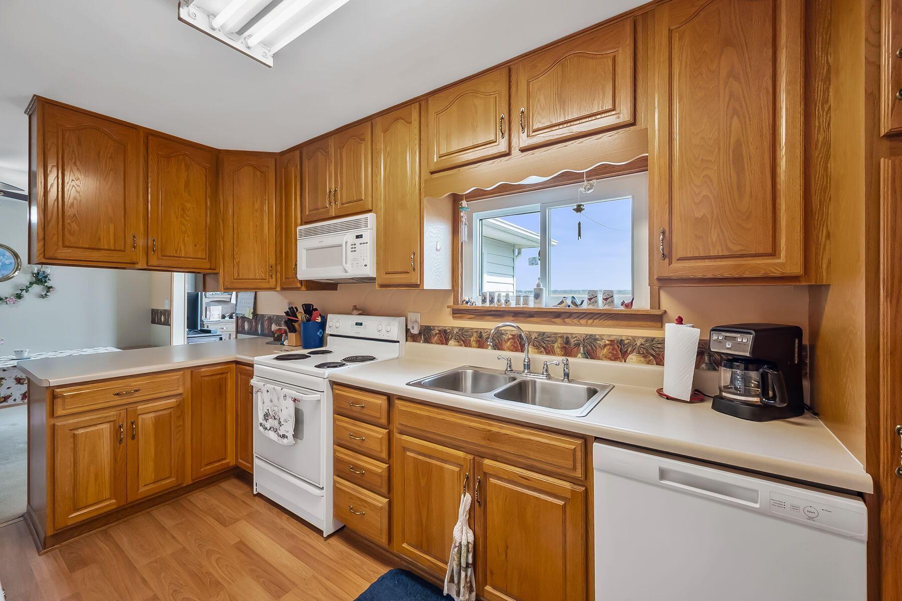 2376 Marion Road Marion, OH 43302 - Photo 21 of 40 Kitchen
