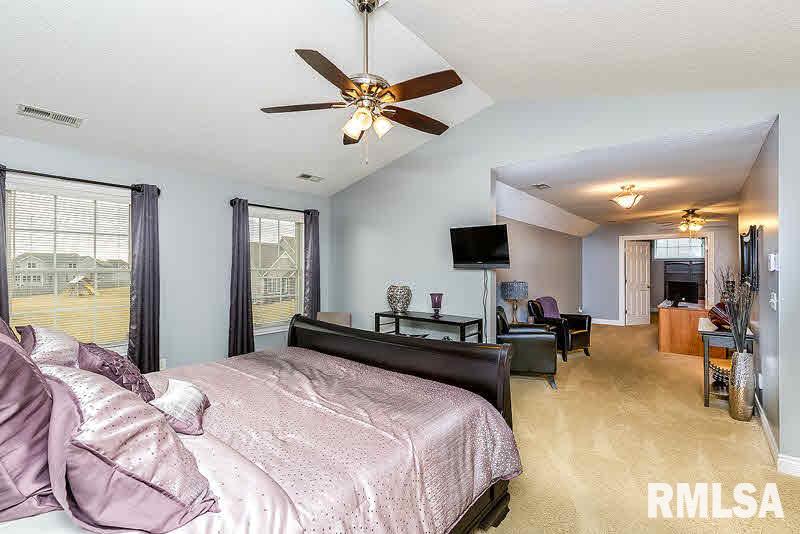 5645 Judge Road Bettendorf, IA 52722 - Photo 13 of 24 Gallery Image 13
