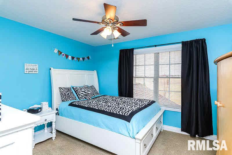 5645 Judge Road Bettendorf, IA 52722 - Photo 15 of 24 Gallery Image 15
