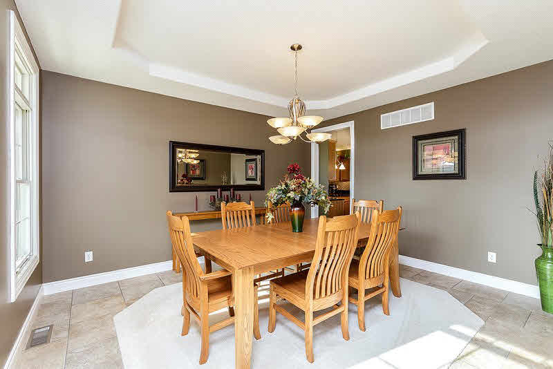 5645 Judge Road Bettendorf, IA 52722 - Photo 3 of 24 Gallery Image 3