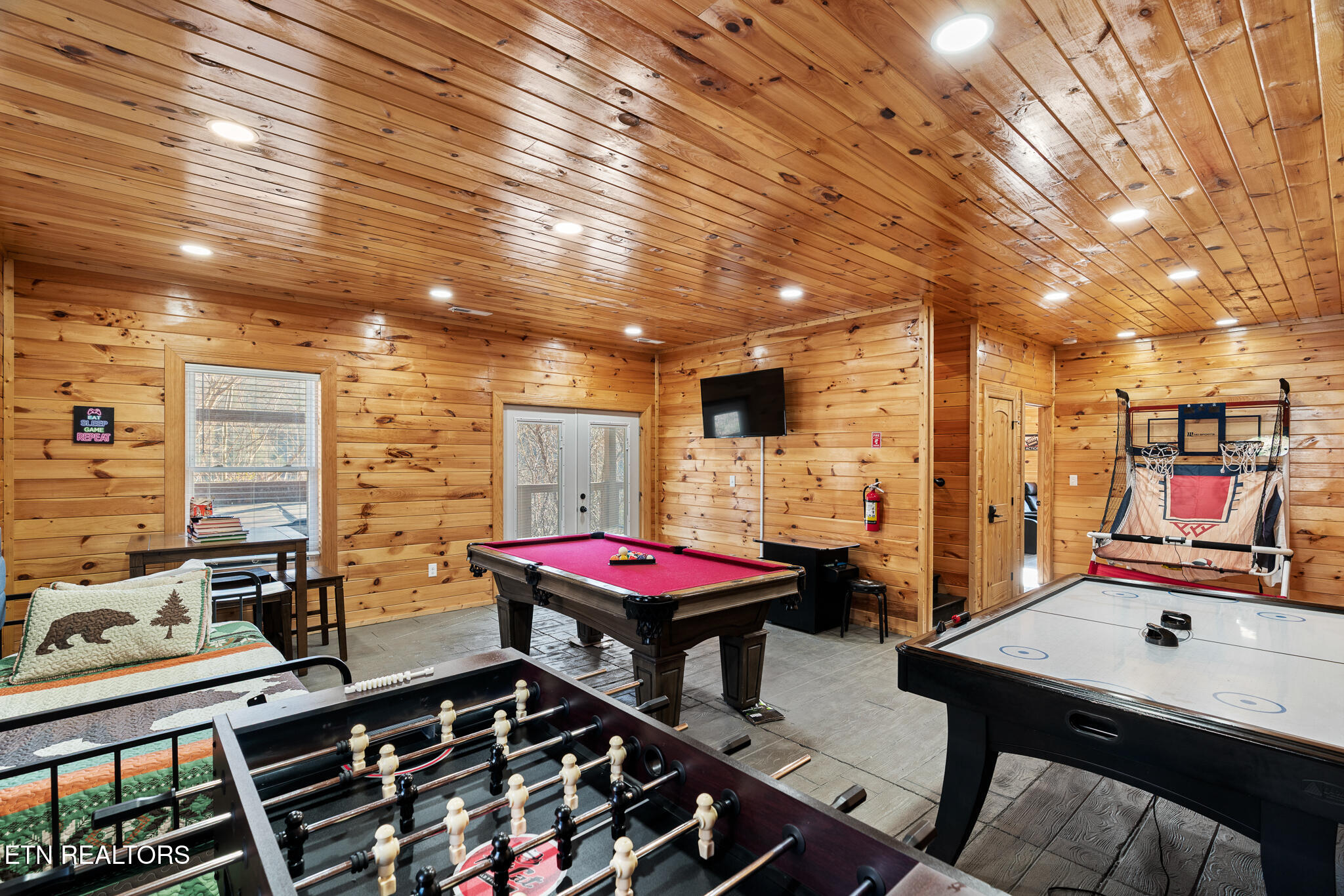 139 Water Tower Road Gatlinburg, TN 37738 - Photo 35 of 59 untitled-35