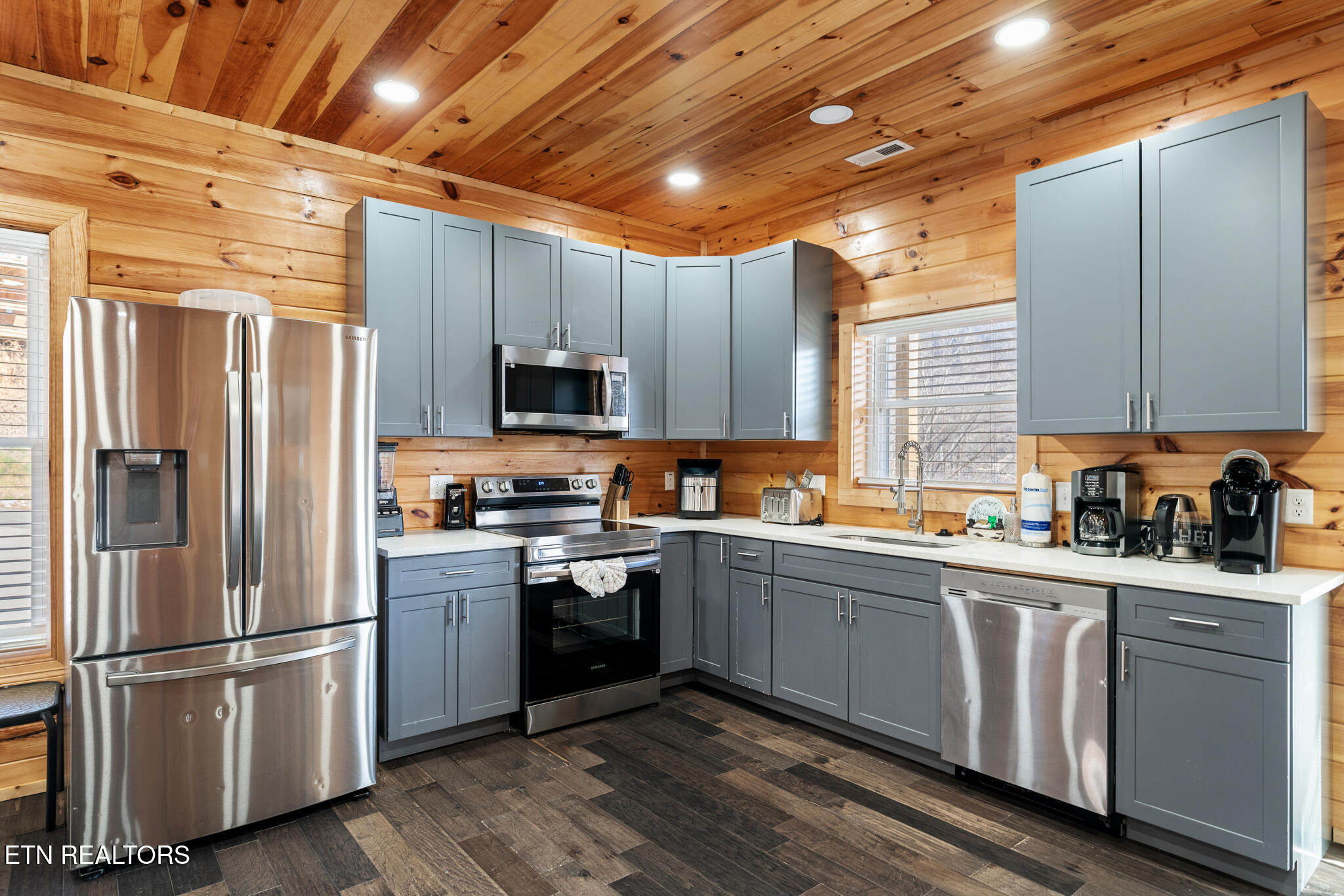 139 Water Tower Road Gatlinburg, TN 37738 - Photo 6 of 59 untitled-6