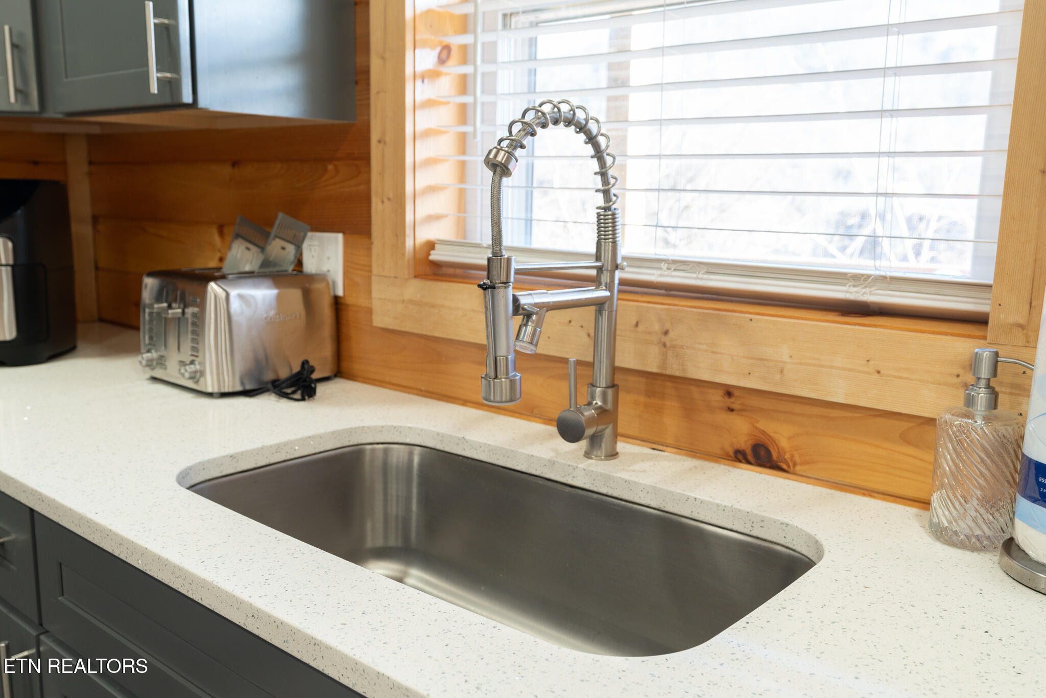 139 Water Tower Road Gatlinburg, TN 37738 - Photo 8 of 59 untitled-8