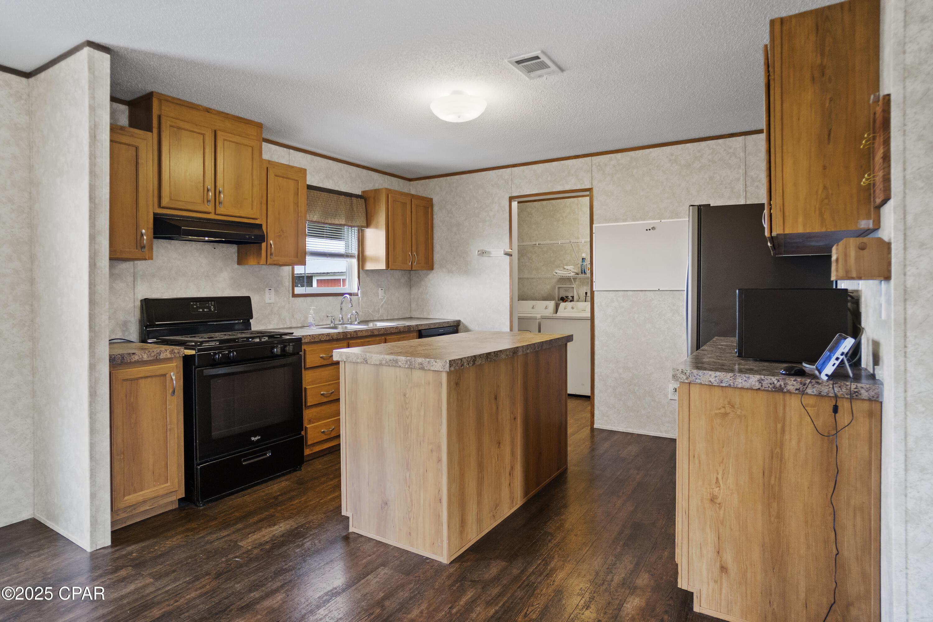 731 Redlevel Loop Marianna, FL 32448 - Photo 17 of 50 Gallery Image 17