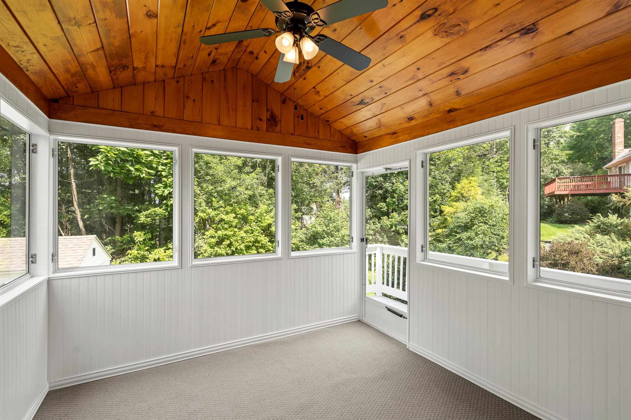 13 Stanwood Road Salem, NH 03079 - Photo 11 of 36