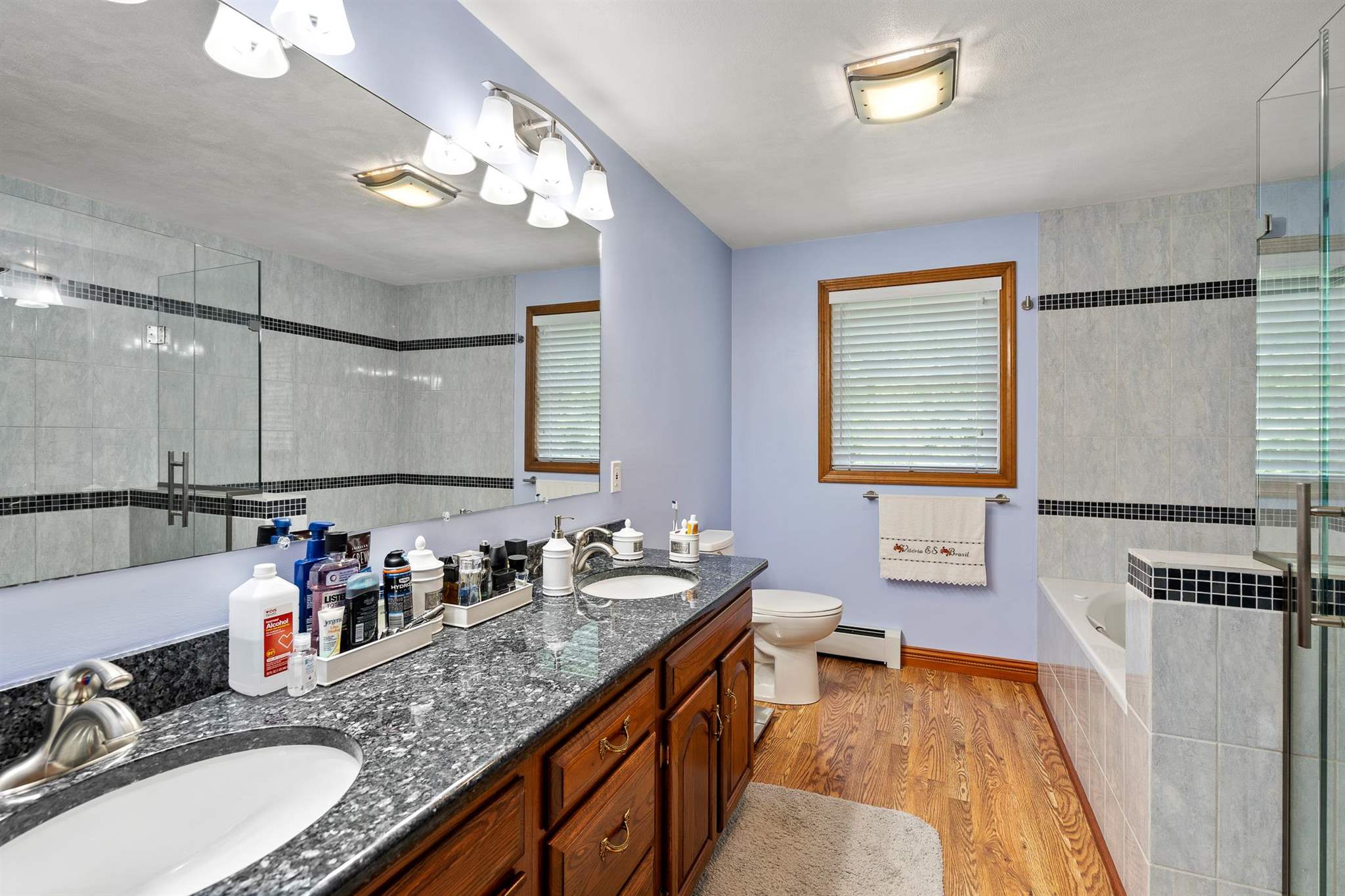 13 Stanwood Road Salem, NH 03079 - Photo 22 of 36