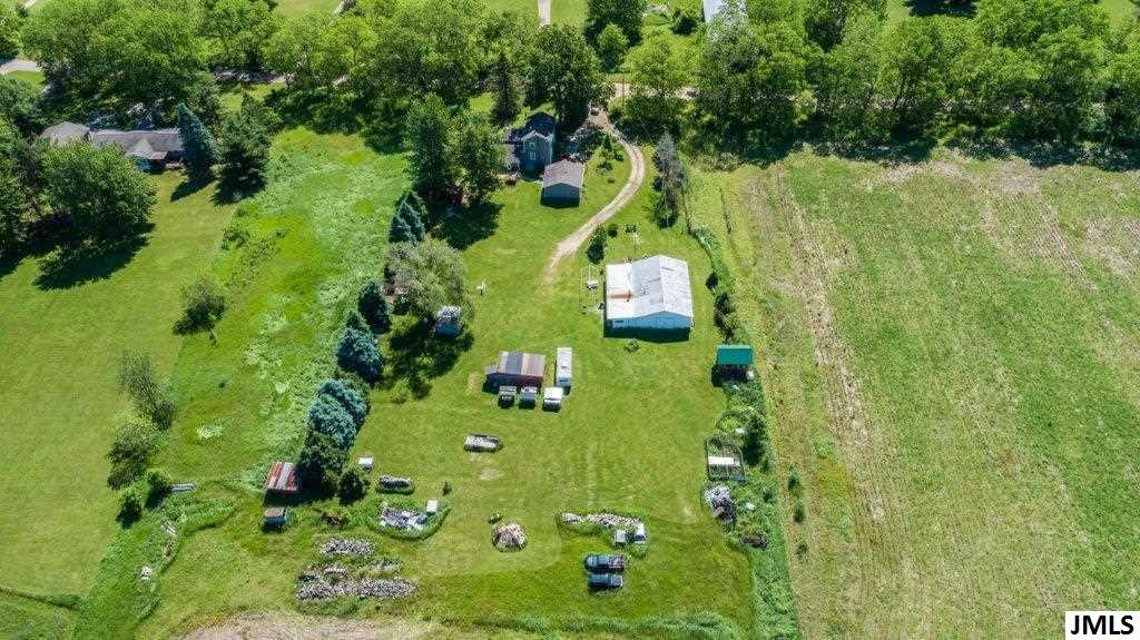 9850 Beeman Road Chelsea, MI 48118 - Photo 31 of 34 Photo 31