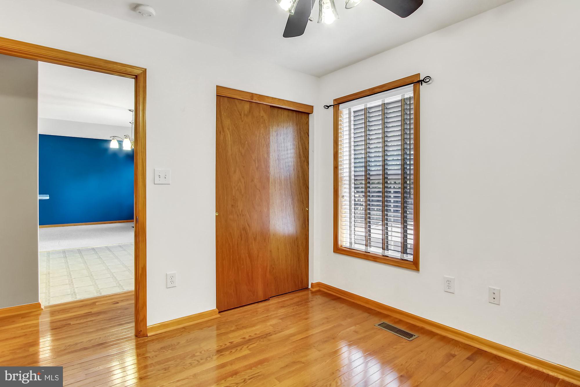 1170 Saddleback Road York, PA 17408 - Photo 17 of 31 2nd Bedroom w/ Ceiling Fan, Closet & Hrdwd Flrs.