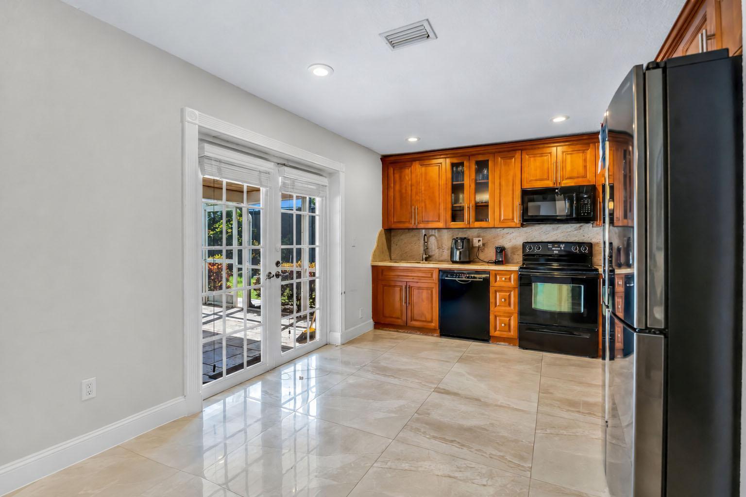 19626 Sea Pines Way Boca Raton, FL 33498 - Photo 13 of 66 013