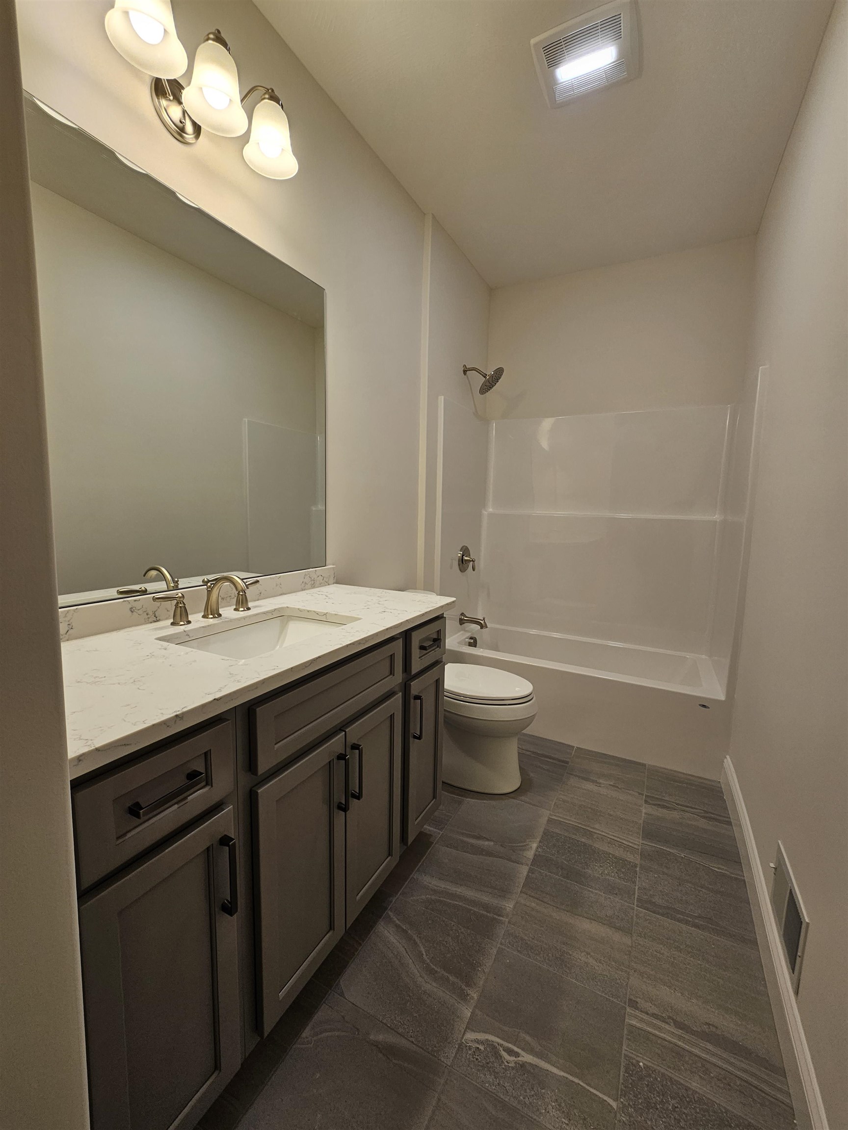 45 Curtisville Road, Unit 1 Concord, NH 03301 - Photo 14 of 37 Gallery Image 14