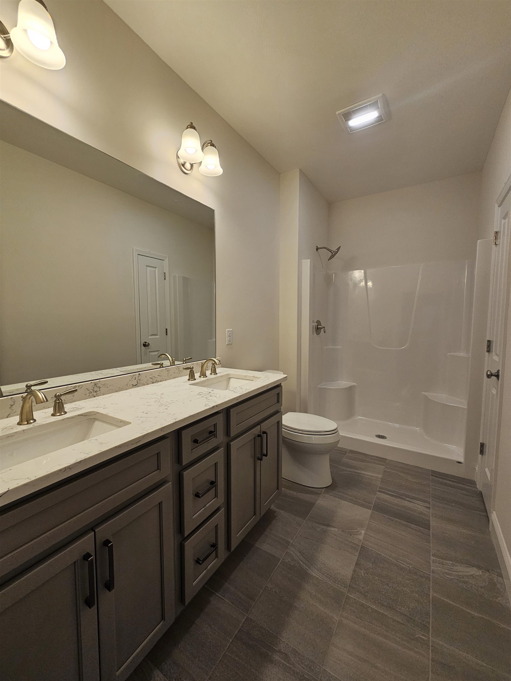 45 Curtisville Road, Unit 1 Concord, NH 03301 - Photo 6 of 37 Gallery Image 6