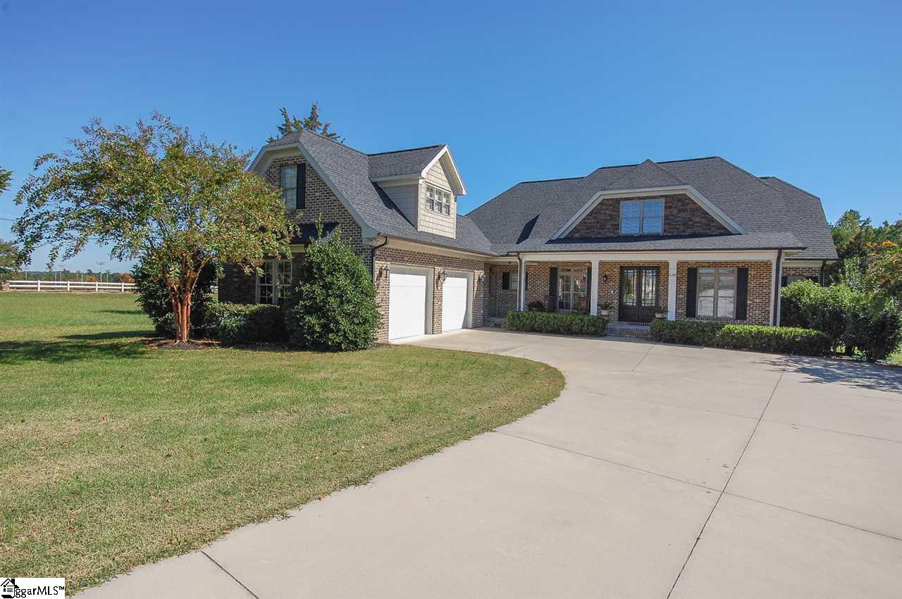 538 Carolee Way Greer, SC 29651 - Photo 3 of 36 Gallery Image 3