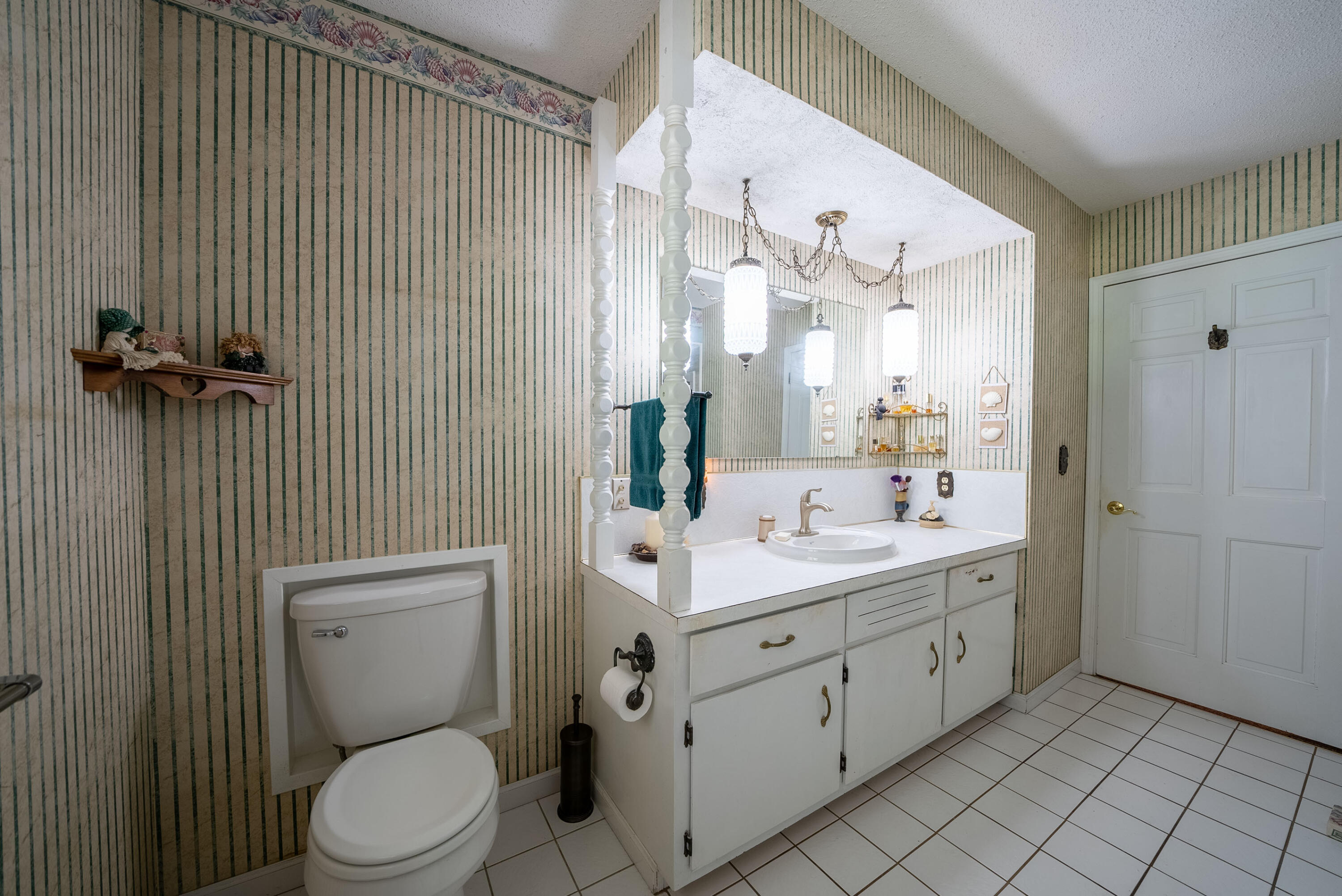480 North Peterson Road Muskegon, MI 49445 - Photo 20 of 33 20. Bathroom 1-2