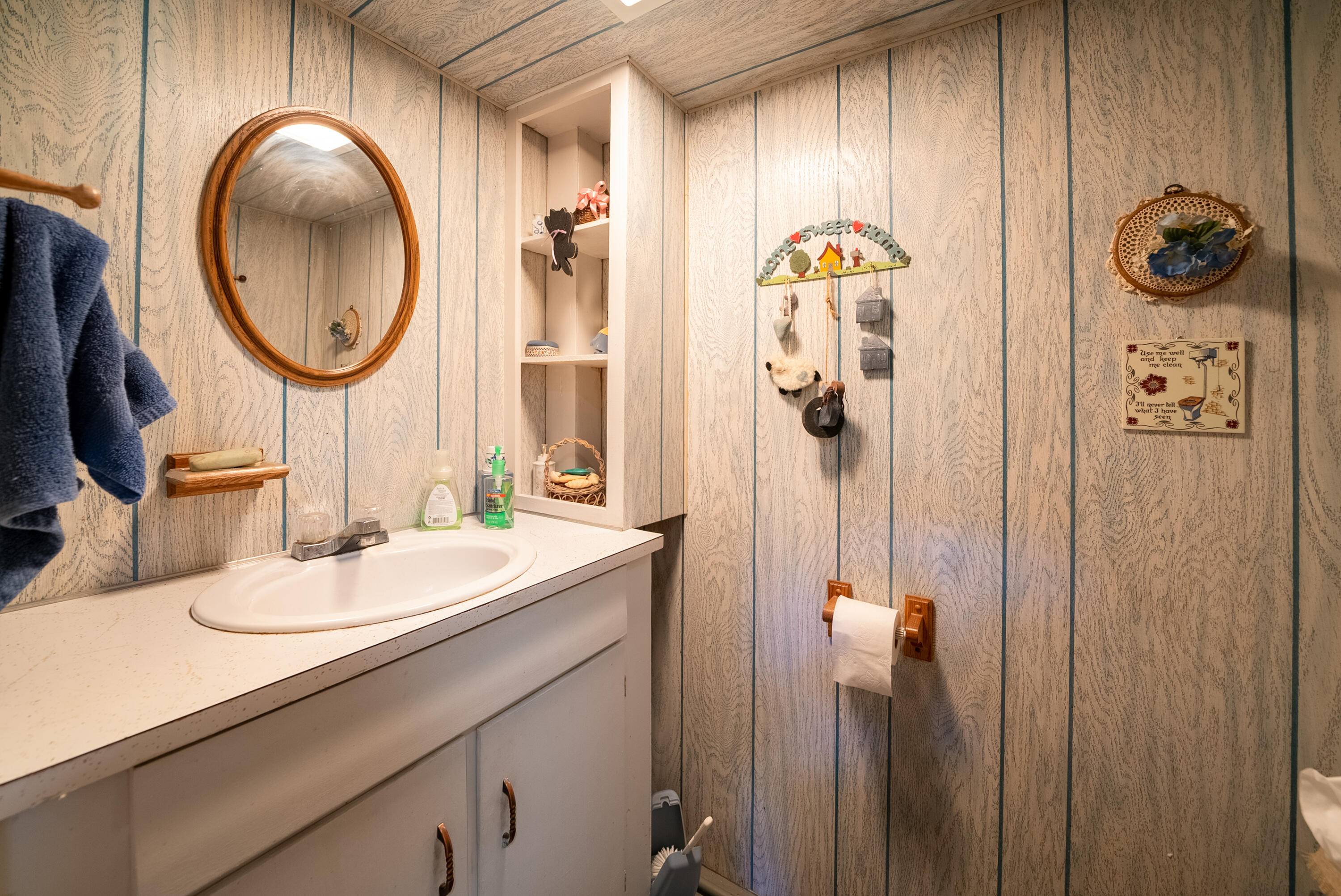 480 North Peterson Road Muskegon, MI 49445 - Photo 29 of 33 31. Basement Bathroom 1