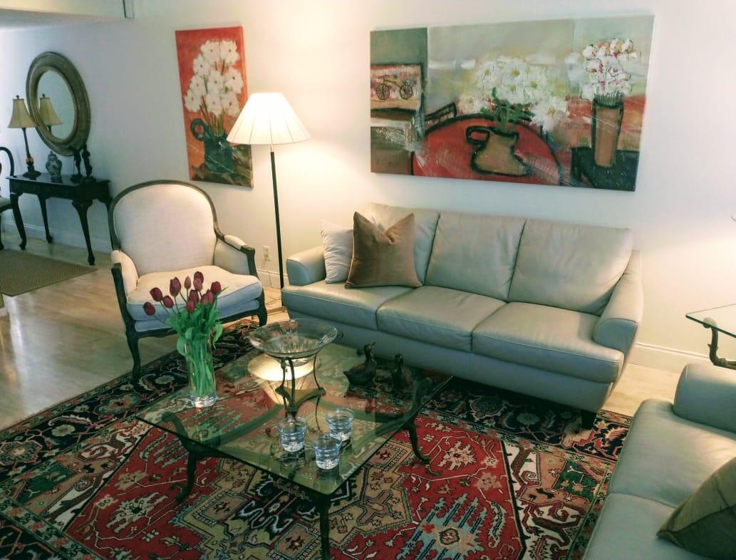 3205 Bridgewood Drive, Unit 3205 Boca Raton, FL 33434 - Photo 5 of 25 3205 Bridgewood- Livingroom