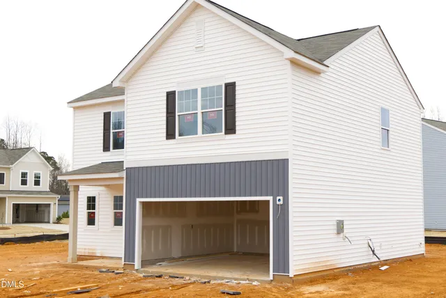 $299,990 | 7315 Beechcraft Ln Spring, Spring Hope, NC 27882