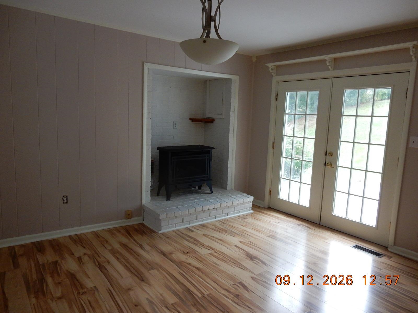 85 Routier Hill Road Hot Springs, VA 24445 - Photo 4 of 13 dining room