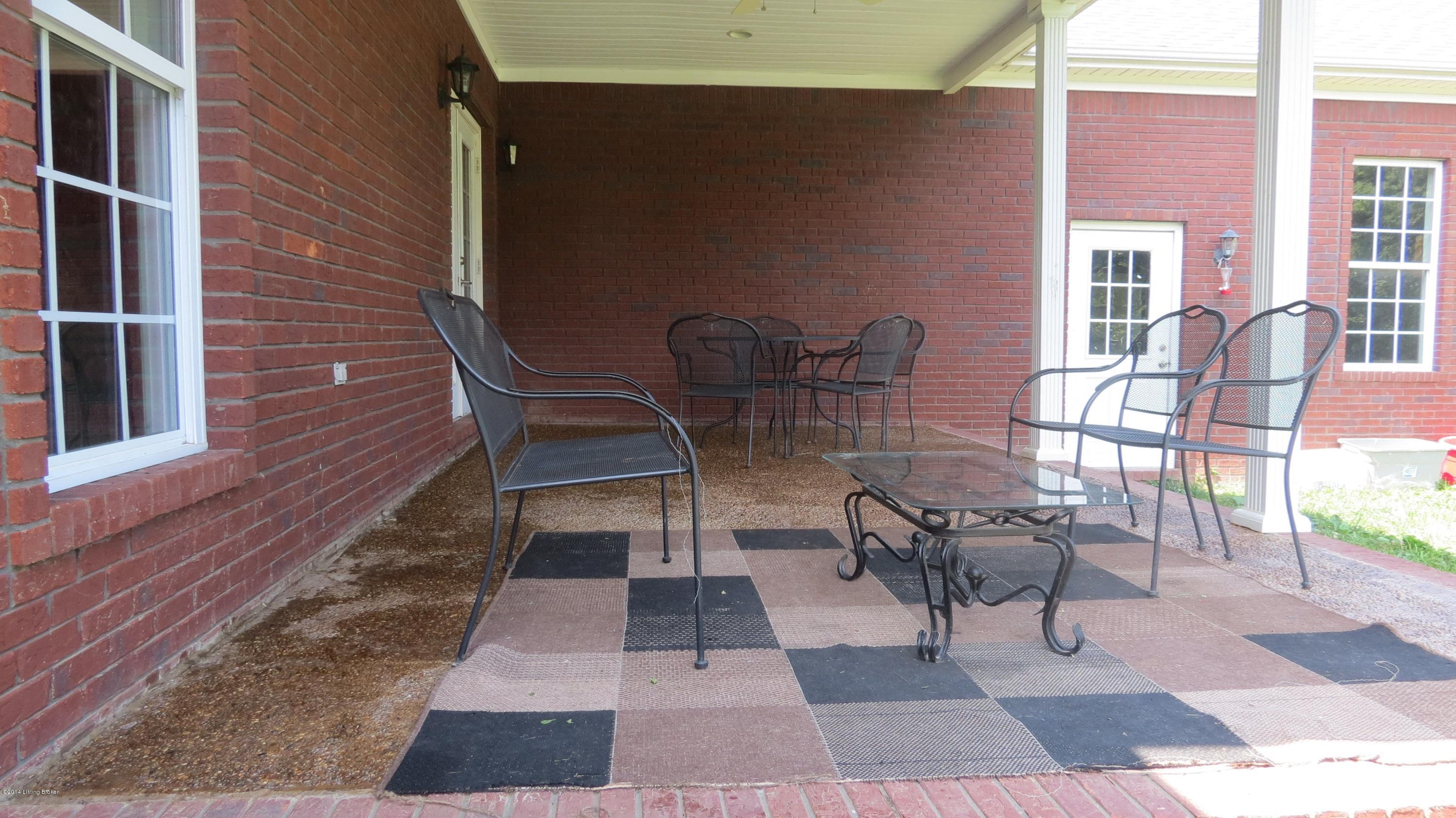5583 Rabbit Flat Road Caneyville, KY 42721 - Photo 28 of 33 patio