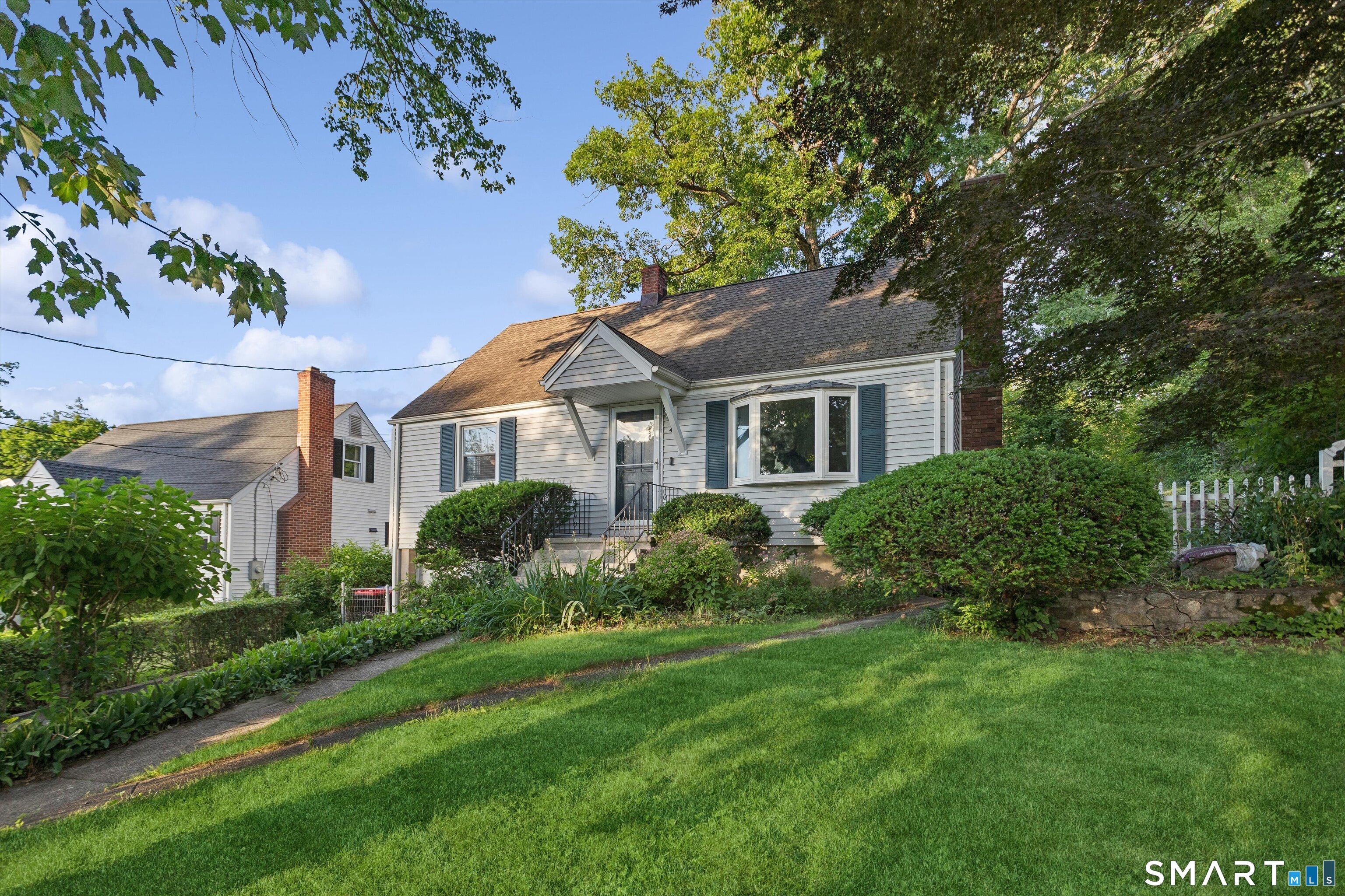 4 Eagle Road Norwalk, CT 06850 - Photo 4 of 39