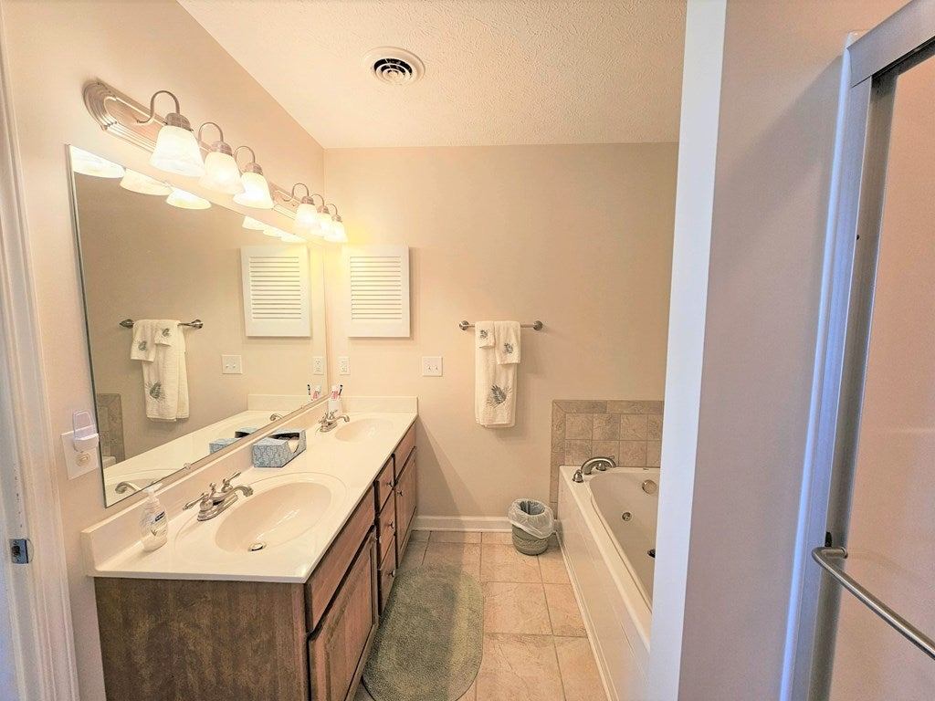 920 Old Ebenezer Road Marion, VA 24354 - Photo 36 of 52 Gallery Image 36