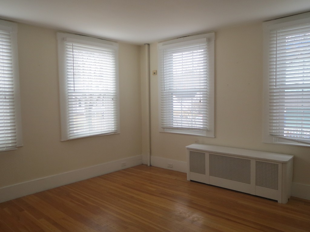 34 Maple Street Middleton, MA 01949 - Photo 11 of 29 Gallery Image 11